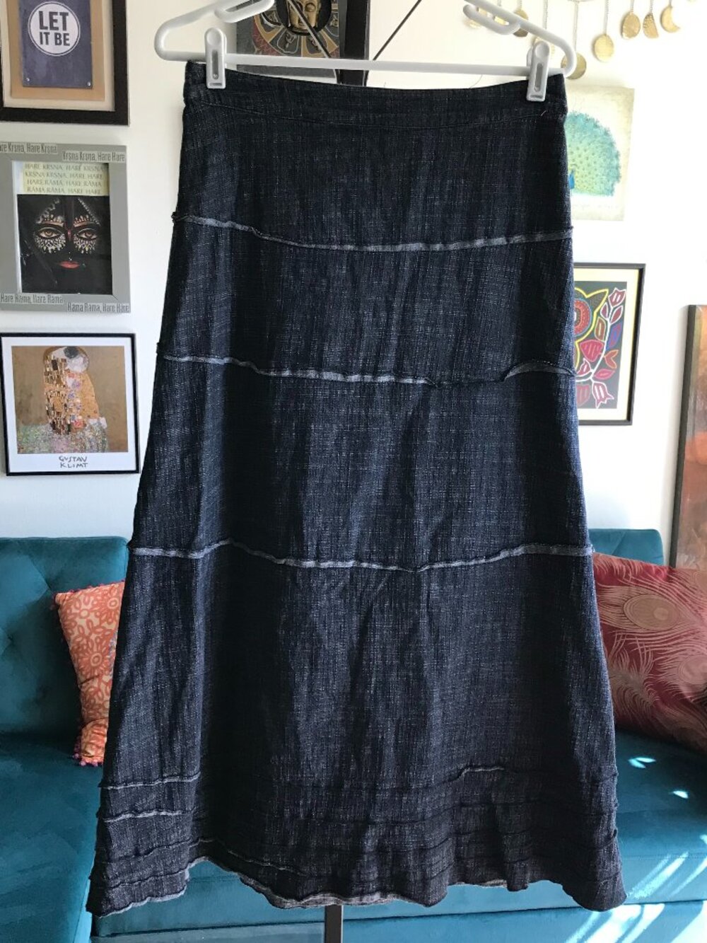DENIM & CO size M Long Tiered Stretch Denim Pull-On Boho Peasant Maxi Skirt